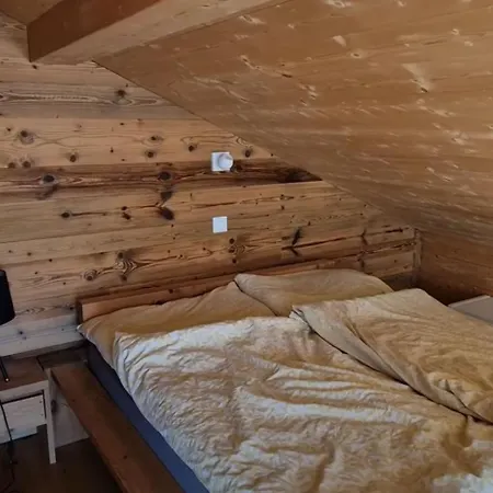 Four Bedroom Ann Verbier